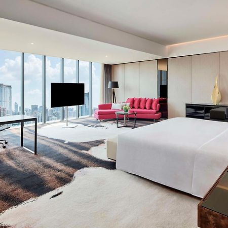 Hilton Guangzhou Tianhe - Free Shuttle Bus And Registration Counter Available During Canton Fair Period Eksteriør billede