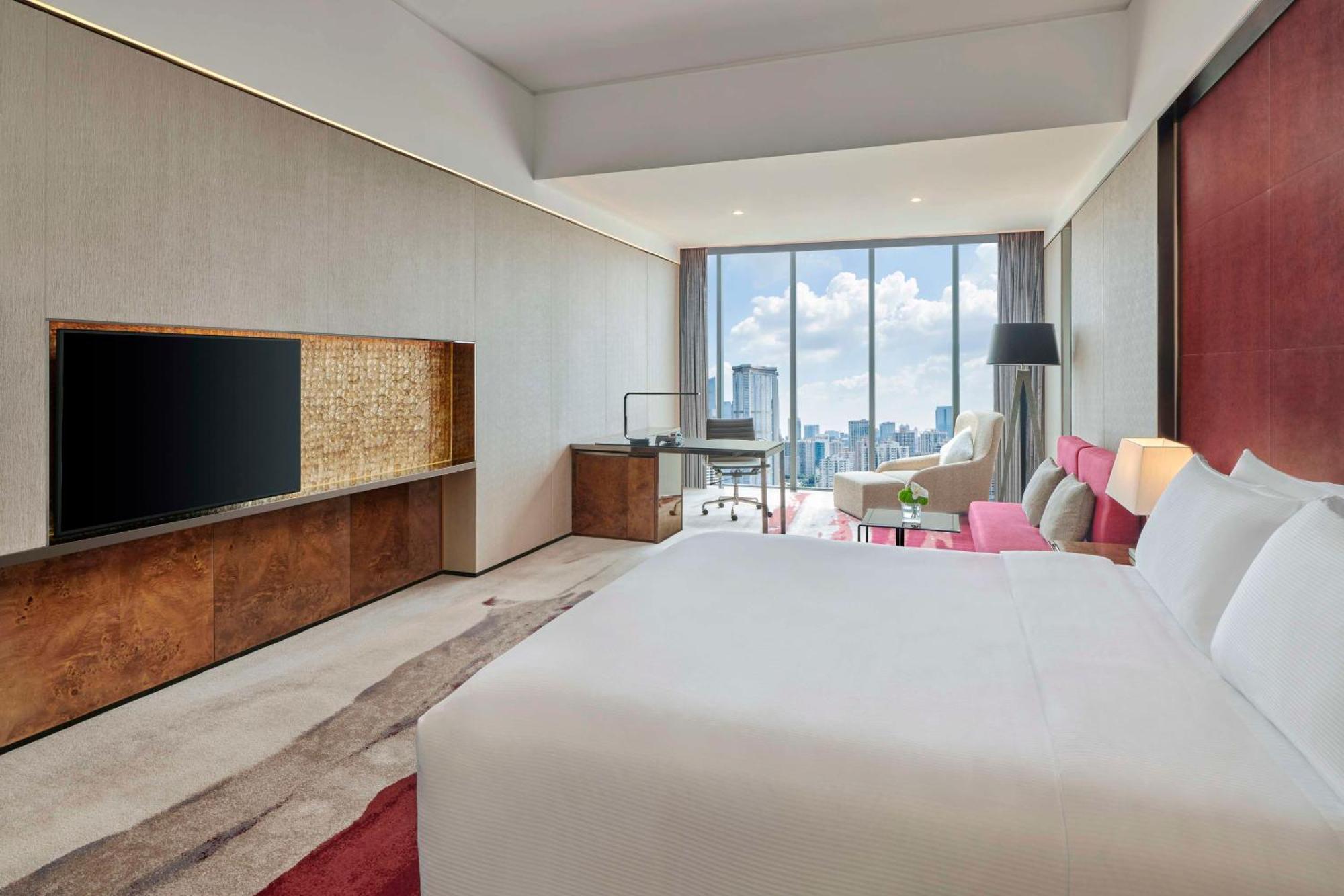 Hilton Guangzhou Tianhe - Free Shuttle Bus And Registration Counter Available During Canton Fair Period Eksteriør billede